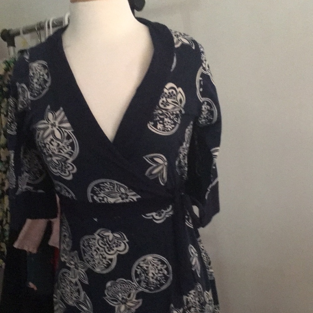 Navy Blue and White Wraparound Dress, size Large, Xi.